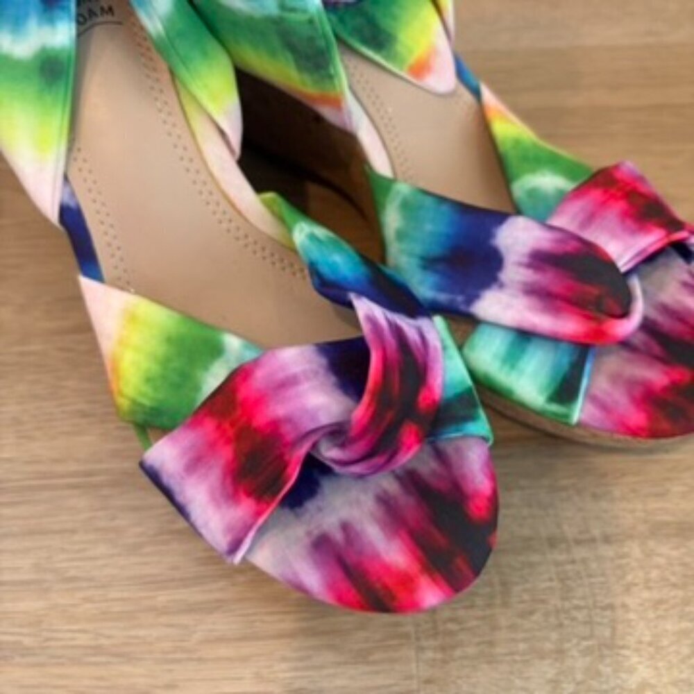 ** Impo Olitha rainbow tie-dye water color cork wedges size 6 - Picture 6 of 8